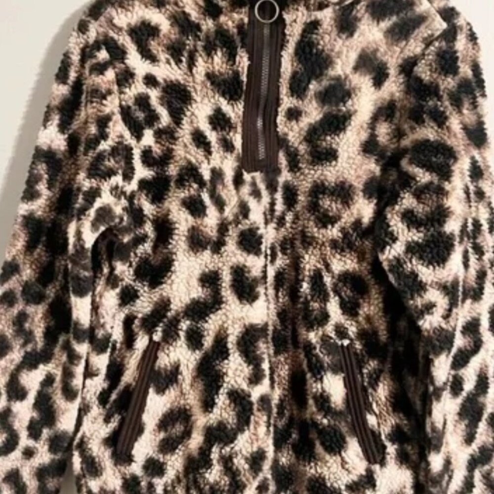 Sherpa soft Pull Over Animal Leopard